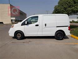 نیسان NV200